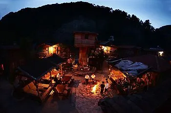 Kadirs Tree 호텔